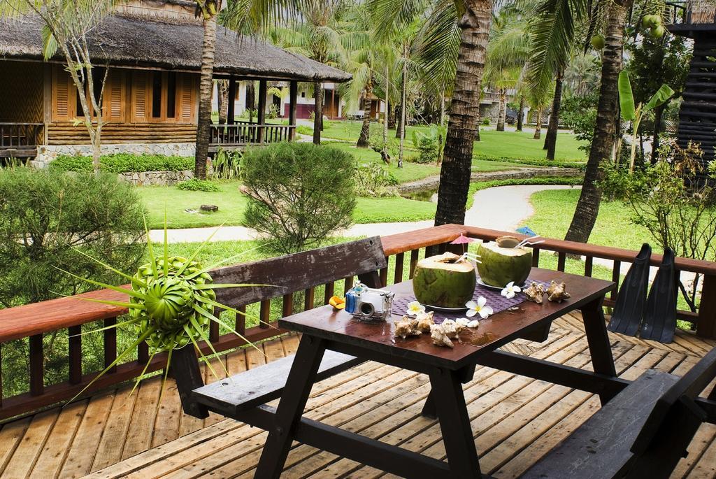 Sunny Paradise Resort Ngwesaung Bagian luar foto
