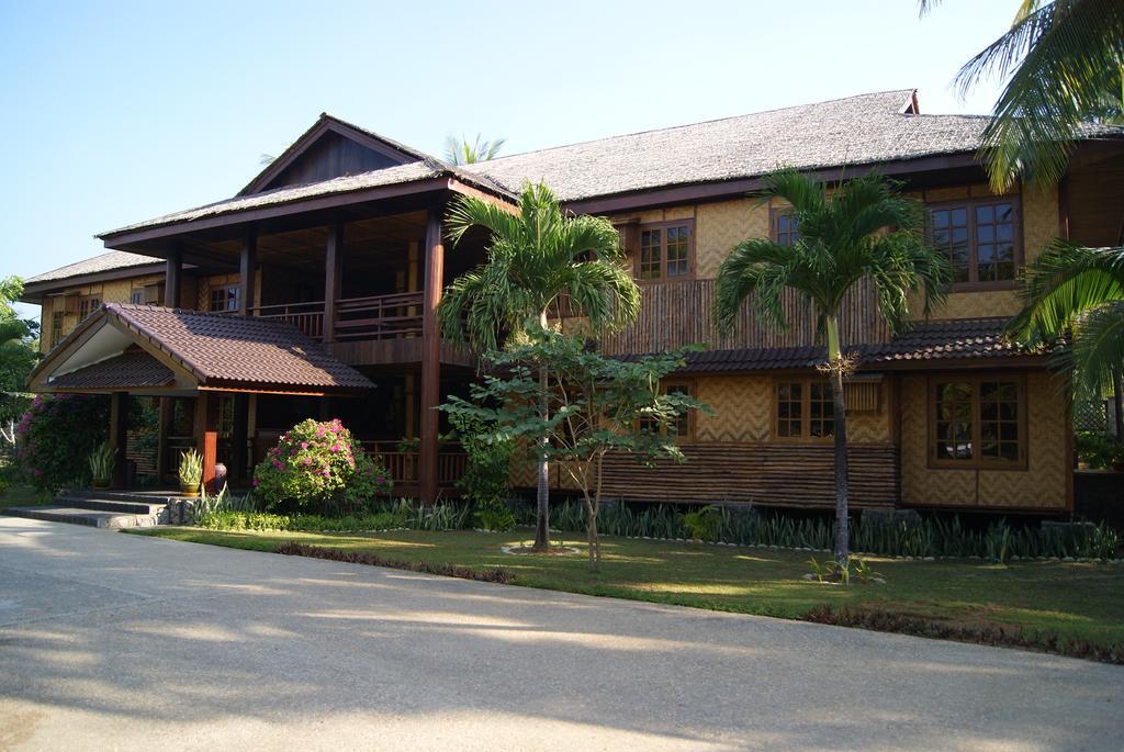 Sunny Paradise Resort Ngwesaung Bagian luar foto