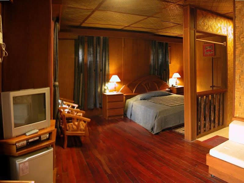 Sunny Paradise Resort Ngwesaung Bagian luar foto